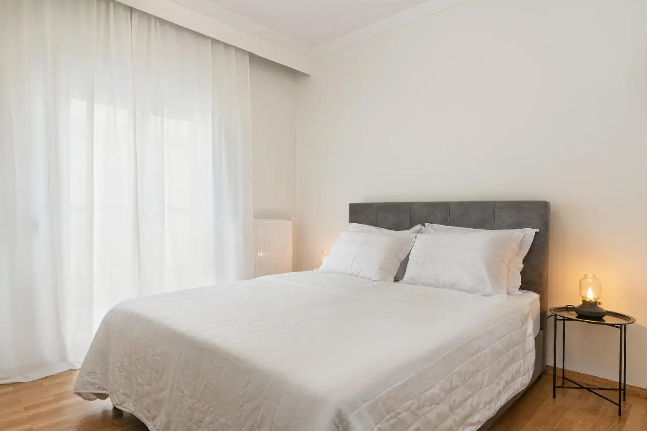 Apartment White Suite Armonia Thessaloniki